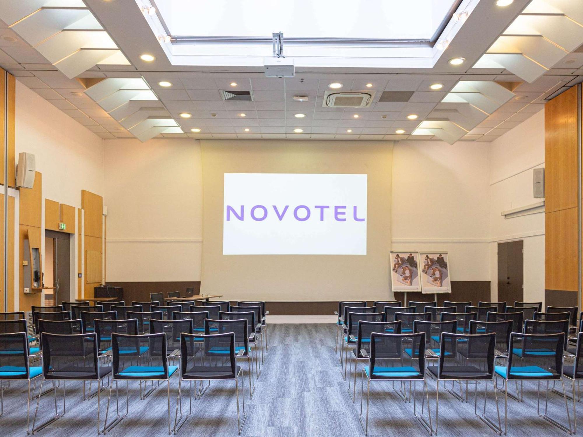 Hotel Novotel Paris Pont De Sèvres